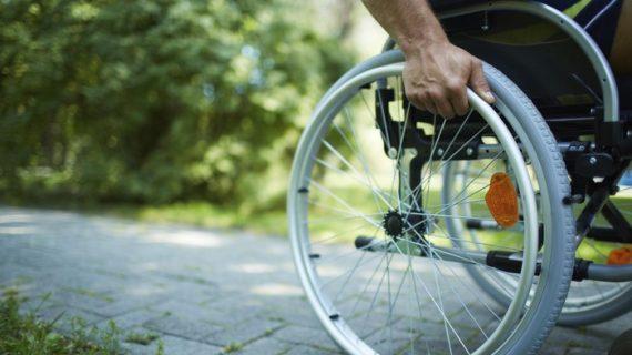 Melakukan Terapi dan Kenali Tanda-Tanda Serangan Jantung