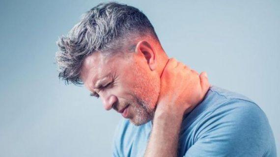 Mengetahui Gerakan Sederhana Untuk Pereda Nyeri Leher