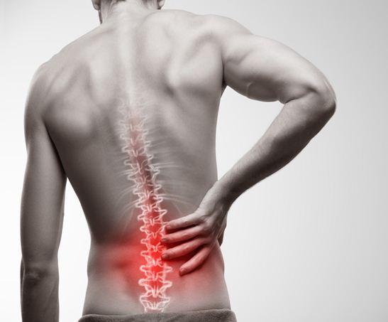 Mengenali Perbedaan Antara Nyeri Pinggang Biasa Dengan Nyeri Pinggang Akibat Syaraf Kejepit