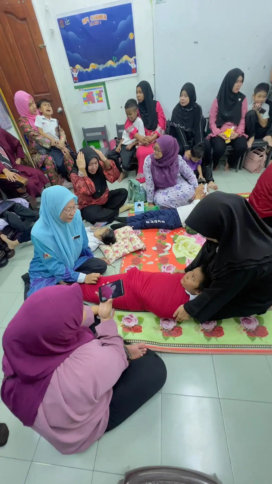 Terapi ASD dengan Bedong Terapi Bedong untuk autis Terapi Bedong PAZ