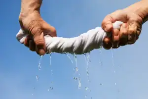 webp_Ilustrasi Pelintiran Dalam Metode PAZ Al Kasaw Pelintiran Cucian Baju PAZ